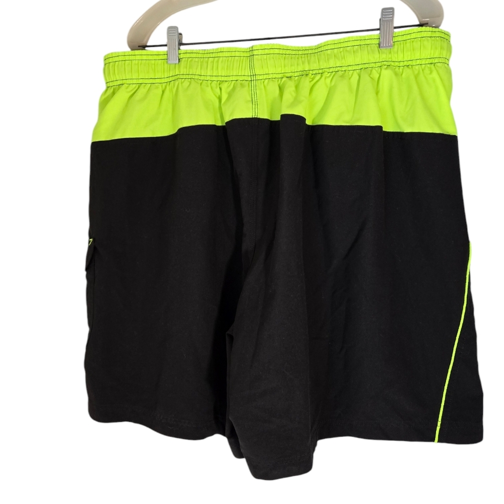 Speedo Men's Black and Green Swim Trunks Board Shorts - Picture 6 of 11